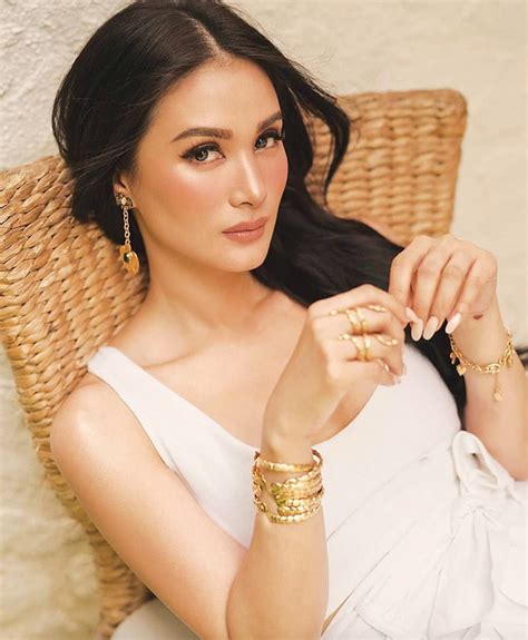 heart evangelista photos.